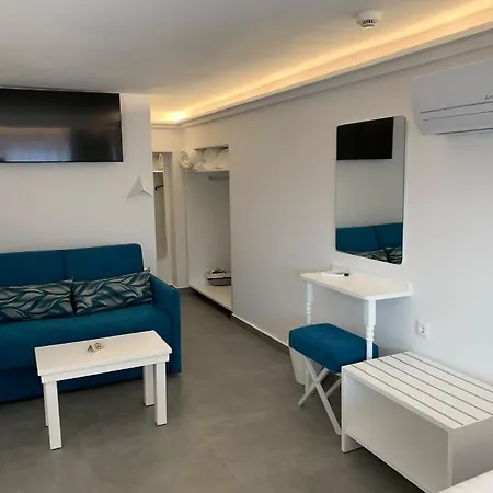 Ocean Blue Suites Ierissos Exterior photo
