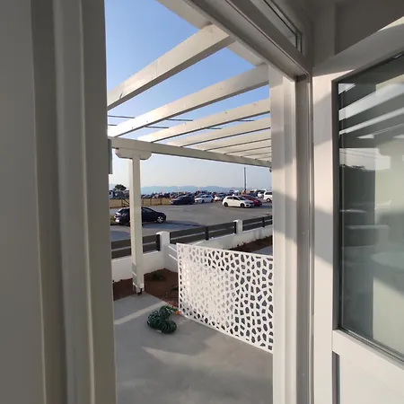 Ocean Blue Suites Ierissos Exterior photo